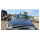 1990 Mazda B2600i 4X4 Pickup Truck