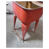 Vintage Manual Washing Tub
