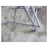 Rolling 4-wheel Ladder