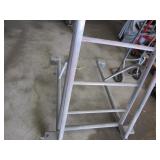 Rolling 4-wheel Ladder