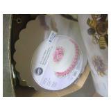 (A-1) Box Full of Misc Unsorted Thi... (A-1) Box Full of Misc Unsorted Thi...