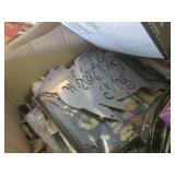 (BR1) Box Full of Misc Unsorted Thi... (BR1) Box Full of Misc Unsorted Thi...