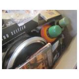 (BR1) Box Full of Misc Unsorted Thi... (BR1) Box Full of Misc Unsorted Thi...