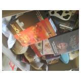 (BR1) Box Full of Misc Unsorted Thi... (BR1) Box Full of Misc Unsorted Thi...