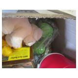 (BR1) Box Full of Misc Unsorted Thi... (BR1) Box Full of Misc Unsorted Thi...