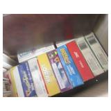(EW7) Large Box Full of Assorted Ki... (EW7) Large Box Full of Assorted Ki...