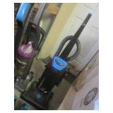 (RM4) 8 Vacuum Cleaners Kirby Bisse... (RM4) 8 Vacuum Cleaners Kirby Bisse...
