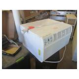 (EC1) Frigidaire In-Wall Air Condit... (EC1) Frigidaire In-Wall Air Condit...