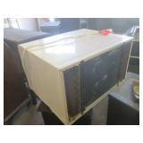 (EC1) Frigidaire In-Wall Air Condit... (EC1) Frigidaire In-Wall Air Condit...