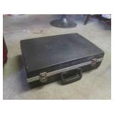 (EW5) Travel Bag and Briefcase... (EW5) Travel Bag and Briefcase...