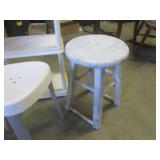 (RMC) 3 Stools and Small Shelf... (RMC) 3 Stools and Small Shelf...