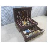 (CSB) Vintage Jewelry Box Full of A... (CSB) Vintage Jewelry Box Full of A...