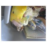 (BR1) Tote Full of Unsorted Misc Kn... (BR1) Tote Full of Unsorted Misc Kn...