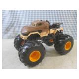 (CNTR) Hot Wheels Jurassic World Ty... (CNTR) Hot Wheels Jurassic World Ty...