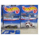 (EC1) Assorted Hot Wheels in Packag... (EC1) Assorted Hot Wheels in Packag...