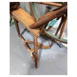 Exquisite Antique Spinning Wheel BEAUTIFUL! Great condition.