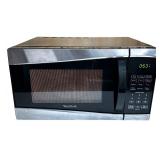 Kitchen Bundle:  Microwave / Nostalgia Single Serve Coffee Maker / Knife Block / Mixed Knife and Spoons / Chef Kitchen Bundle:  Microwave / Nostalgia Single Serve Coffee Maker / Knife Block / Mixed Knife and Spoons / Chef