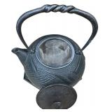 Nambu Tekki Tetsubin // Traditional Japanese Cast Iron Teapot/Kettle Nambu Tekki Tetsubin // Traditional Japanese Cast Iron Teapot/Kettle