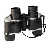 Vintage Binoculars and Carrying Case Vintage Binoculars and Carrying Case