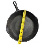 Cast Iron Pans (2) 10" Cast Iron Pans (2) 10"