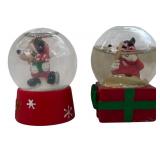 Vintage Disney Mickey Mouse Christmas Holiday Mini Snow Globe (2) Vintage Disney Mickey Mouse Christmas Holiday Mini Snow Globe (2)