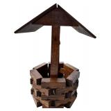 Wooden wishing well Wooden wishing well