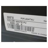 1DIFU White Shoes size 8...