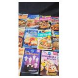Large Assortment of Pillsbury Recipe Booklets and Cookbooks Large Assortment of Pillsbury Recipe Booklets and Cookbooks