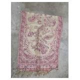 Set of Decorative Tablecloths with Floral and Paisley Patterns Set of Decorative Tablecloths with Floral and Paisley Patterns