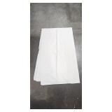Set of Decorative Tablecloths with Floral and Paisley Patterns Set of Decorative Tablecloths with Floral and Paisley Patterns