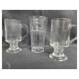 Set of Mixed Glass Mugs and Tumblers Set of Mixed Glass Mugs and Tumblers