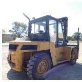 1996 Cat DP80 Diesel Forklift with Cab and Heat 1996 Cat DP80 Diesel Forklift with Cab and Heat