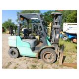 2004 Mitsubishi FG30 Gas Forklift - For Repair 2004 Mitsubishi FG30 Gas Forklift - For Repair