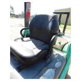 2004 Mitsubishi FG30 Gas Forklift - For Repair 2004 Mitsubishi FG30 Gas Forklift - For Repair