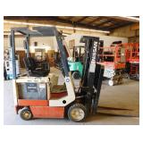 1997 Nissan E3000 Electric 36 Volt Forklift - For Repair 1997 Nissan E3000 Electric 36 Volt Forklift - For Repair