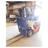 1997 Nissan E3000 Electric 36 Volt Forklift - For Repair 1997 Nissan E3000 Electric 36 Volt Forklift - For Repair