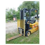 2007 Yale ERP035 Electric Forklift - For Repair 2007 Yale ERP035 Electric Forklift - For Repair