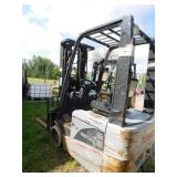 2005 Nissan E3000 Electric Forklift - For Repair 2005 Nissan E3000 Electric Forklift - For Repair