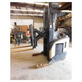 2000 Crown RR5020-35 Electric Stand Up Reach Forklift 2000 Crown RR5020-35 Electric Stand Up Reach Forklift
