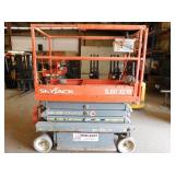 2013 SkyJack SJIII3219 Scissor Lift 2013 SkyJack SJIII3219 Scissor Lift