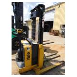 Yale Walkie Stacker - For Parts or Repair Yale Walkie Stacker - For Parts or Repair
