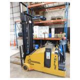 2015 Big Joe CB-22-128 Counterbalance Stacker - For Repair 2015 Big Joe CB-22-128 Counterbalance Stacker - For Repair