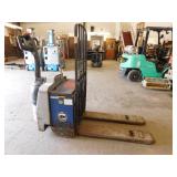 Nissan 6000lb 24 volt Pallet Jack Nissan 6000lb 24 volt Pallet Jack