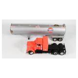 Daviess County Distilling Whiskey Decanter - Gulf Pickup Truck