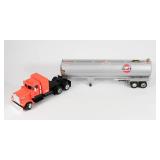 Daviess County Distilling Whiskey Decanter - Gulf Pickup Truck