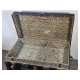 Vintage Steamer Trunk 36" Long, 19" High, 20 1/2" wide Vintage Steamer Trunk 36" Long, 19" High, 20 1/2" wide
