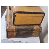 Lot of 2 Vintage Suitcases Lot of 2 Vintage Suitcases