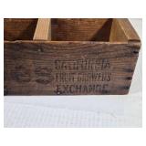California Fruit Growers Exchange Vintage Wooden Oranges Box apprx. 16" Long California Fruit Growers Exchange Vintage Wooden Oranges Box apprx. 16" Long