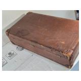 Lot of 2 Vintage Black and Brown Suitcases Lot of 2 Vintage Black and Brown Suitcases