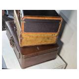 Lot of Three Vintage Suitcases Lot of Three Vintage Suitcases